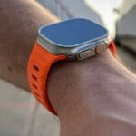 Tech-Protect IconBand Line Apple Watch 4 / 5 / 6 / 7 / 8 / SE (38 / 40 / 41 mm) Orange