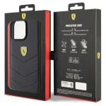 Ferrari FEHCP15XRDUK Black Hardcase Quilted Metal Logo Kryt iPhone 15 Pro Max
